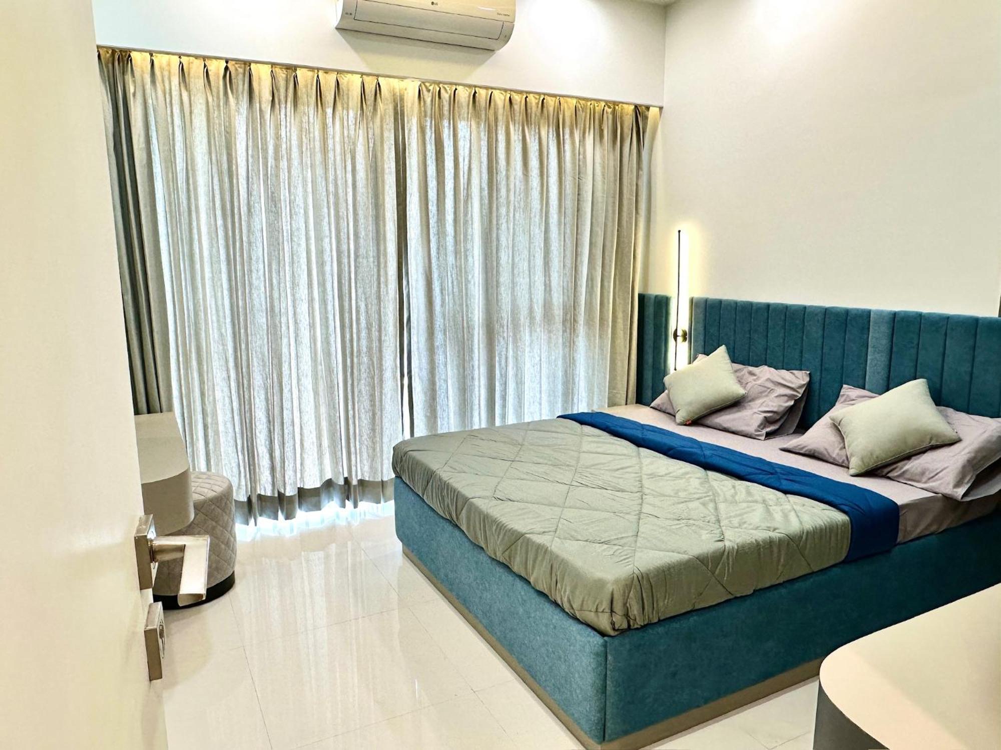 Peacock Palace 2Bhk Modern Ac Flat In Baner Pune Zewnętrze zdjęcie